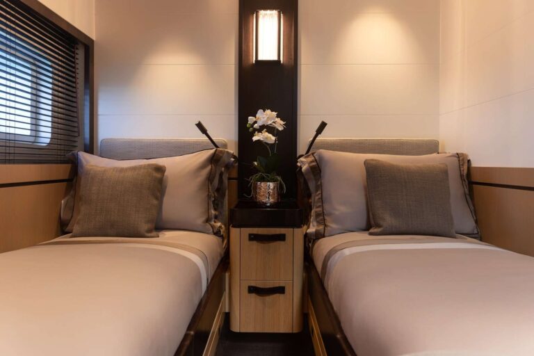 Twin Cabin