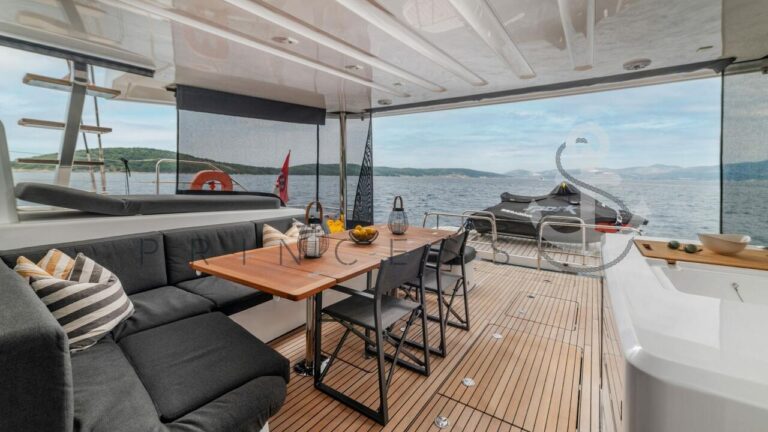 Main Deck Aft