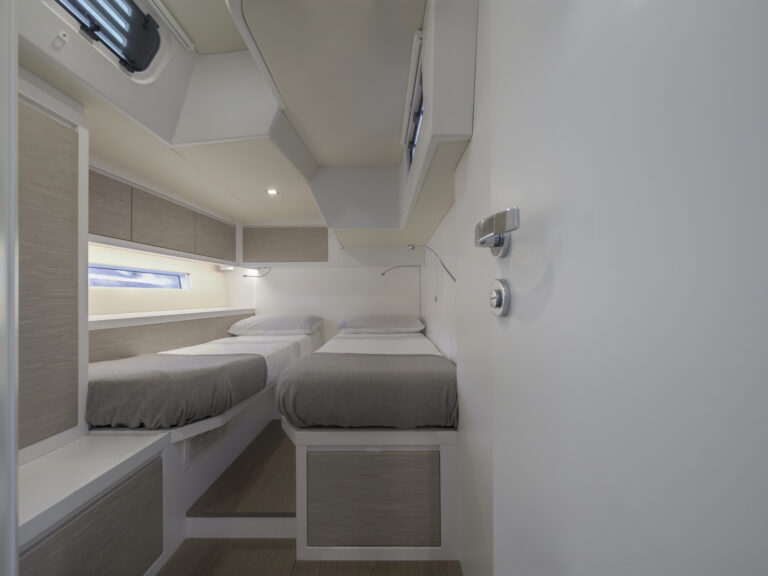 Twin Cabin