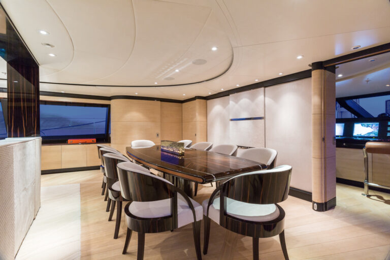 SY Q - Dining