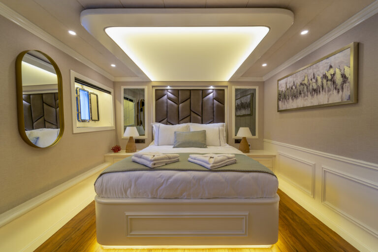 Double Cabin 2