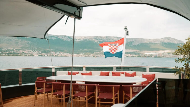 Dining On Main Deck