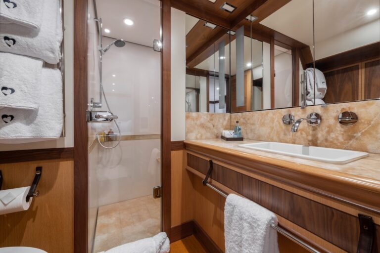 Twin Ensuite
