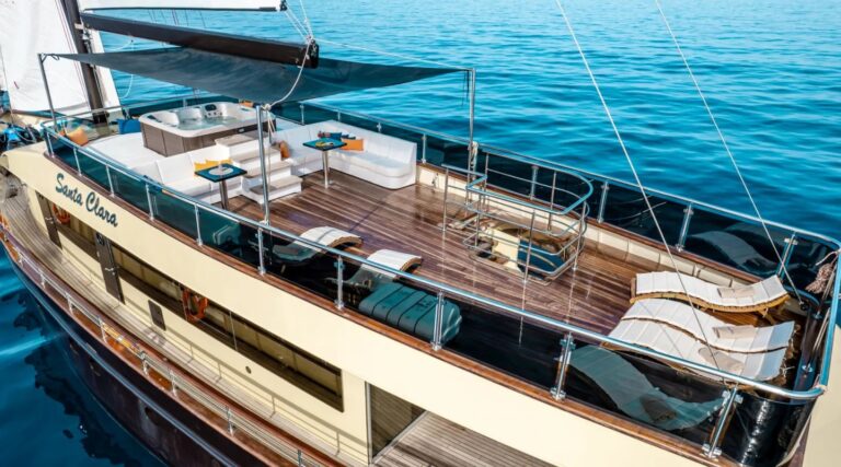 Sun Deck