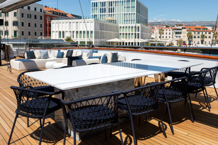 Deck Dining