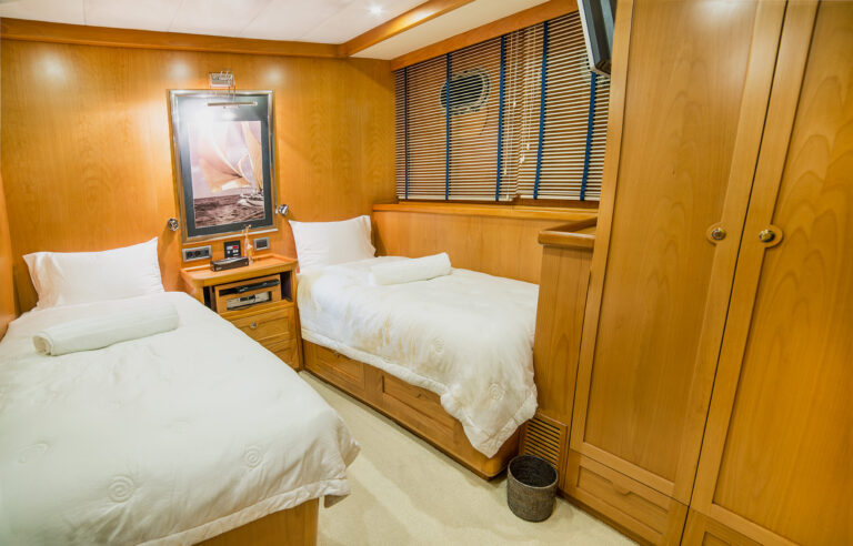 SY SEA COMET - Twin cabin