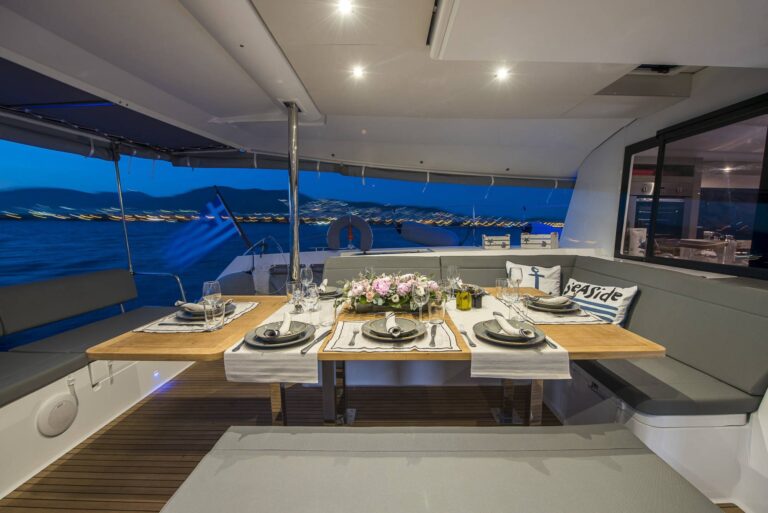 Alfresco Dining