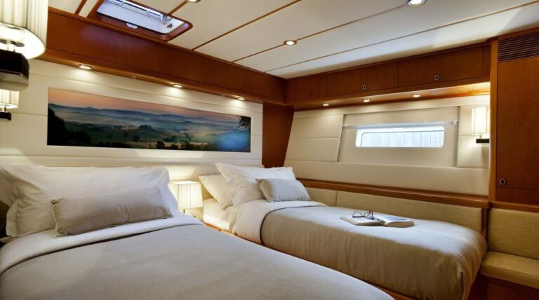 Twin Suite