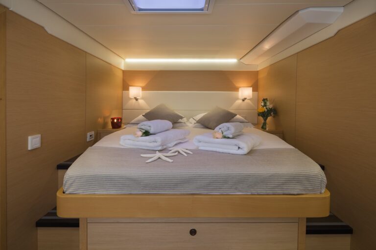 Double Cabin