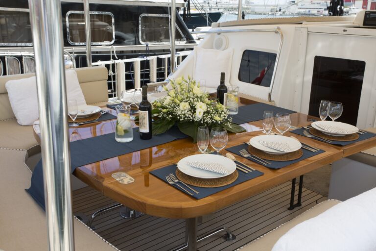 Alfresco Dining