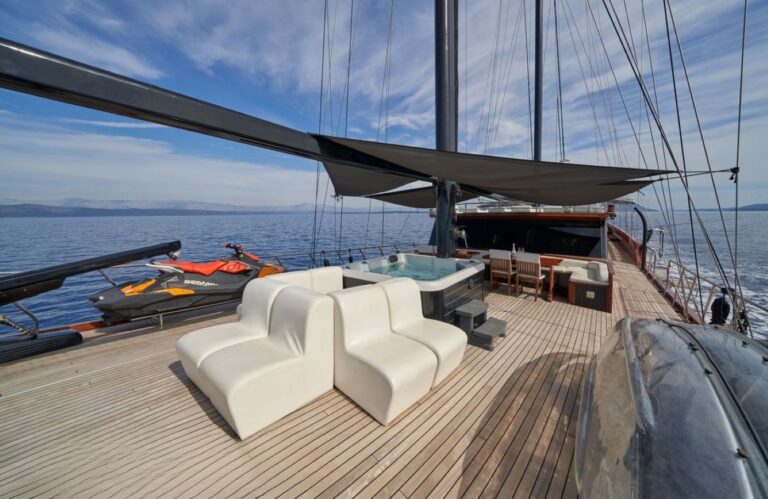 Exterior Relaxation Area