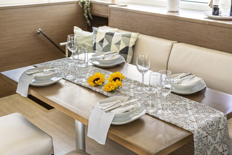 Formal Dining