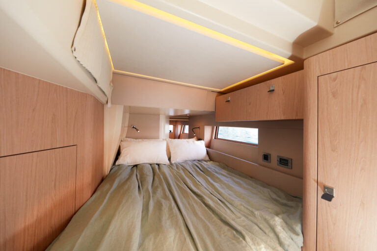 Double Cabin