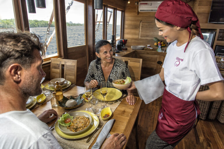 Cuisine Aboard