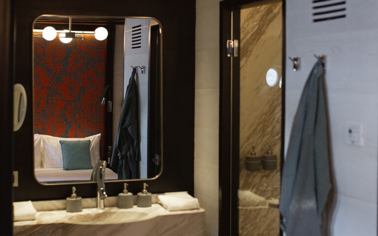 Guest ensuite