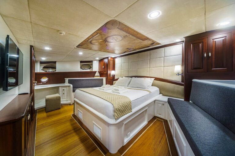 Master Cabin