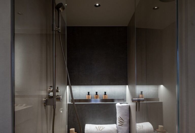 Master Ensuite