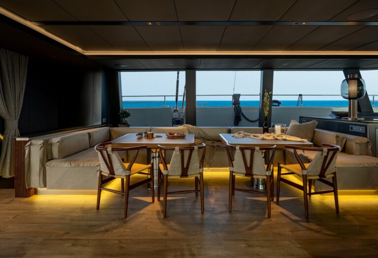 Main Salon Dining