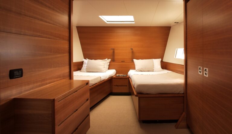 Twin Cabin