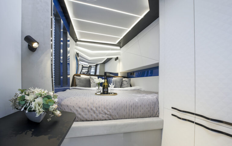 Double Cabin