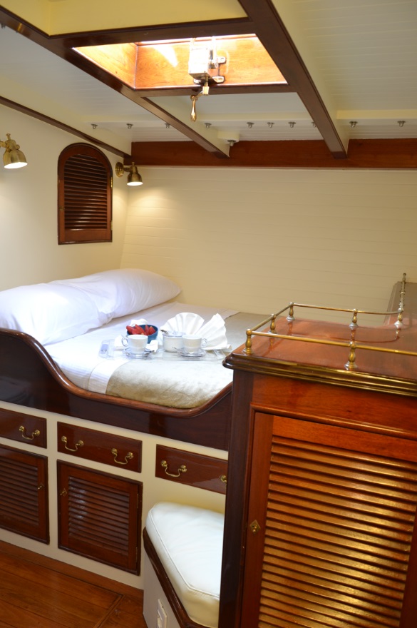 SY WHITEFIN - VIP cabin