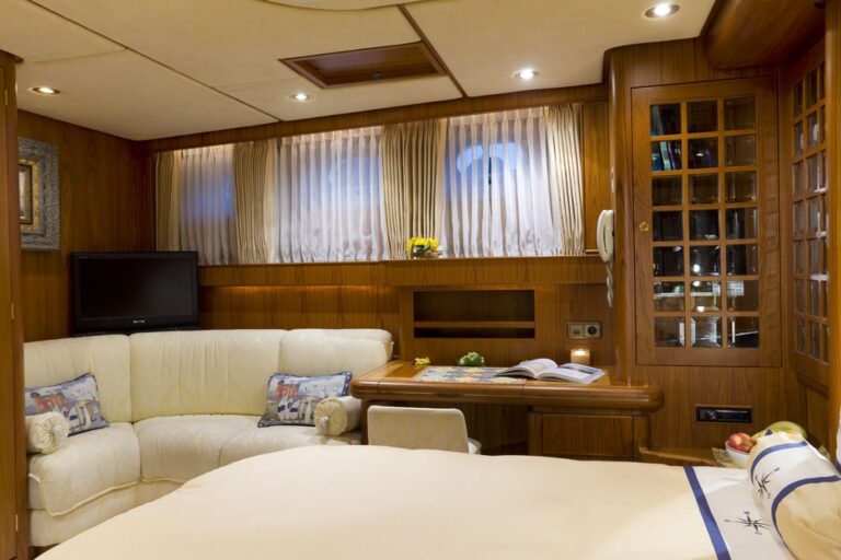 Guest Cabin