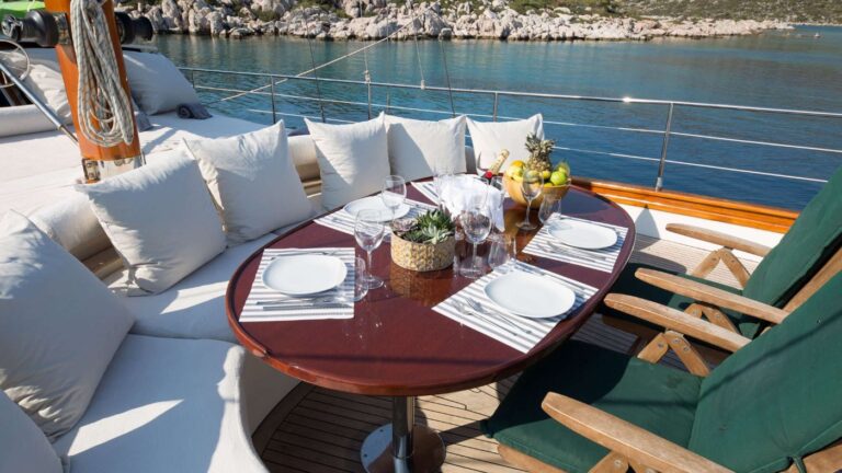 Exterior Relaxation Area With Dining