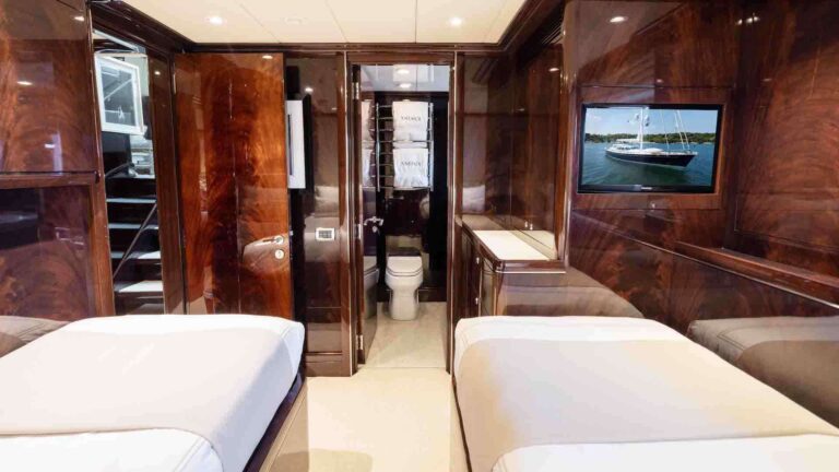 Twin Guest Cabin