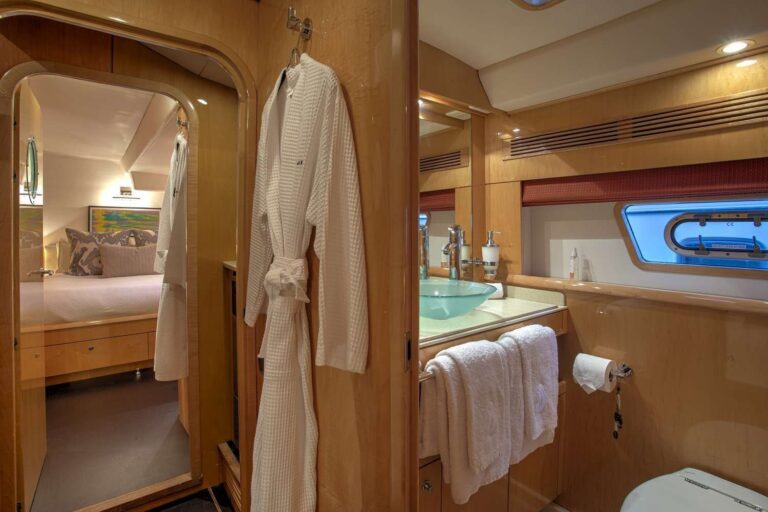 Guest Cabin