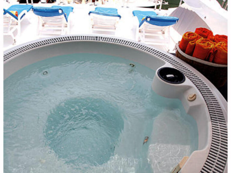 Jacuzzi