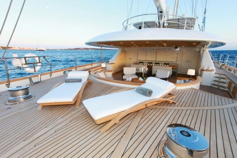 Exterior Relaxation Area