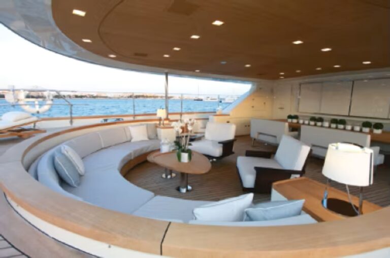 Exterior Relaxation Area