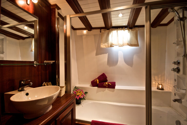 Ensuite