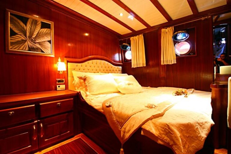 Sagapo - Double Cabin