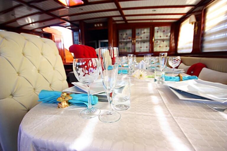 Sagapo - Formal Dining