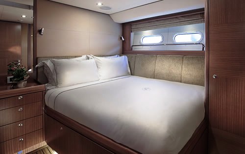 Sail Yacht AIYANA - Guest Cabin