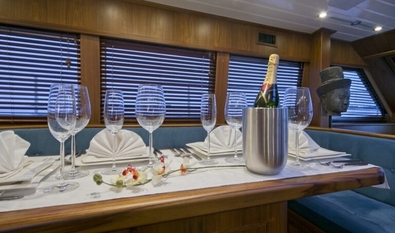 Sail Yacht DOMICIL - Formal Dining