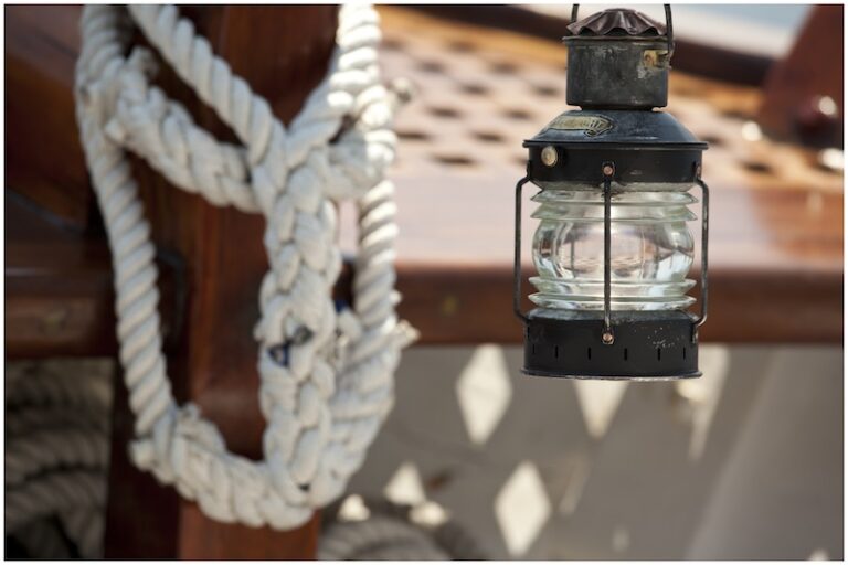 Sail Yacht ELEFTHERIA -  Deck Detail