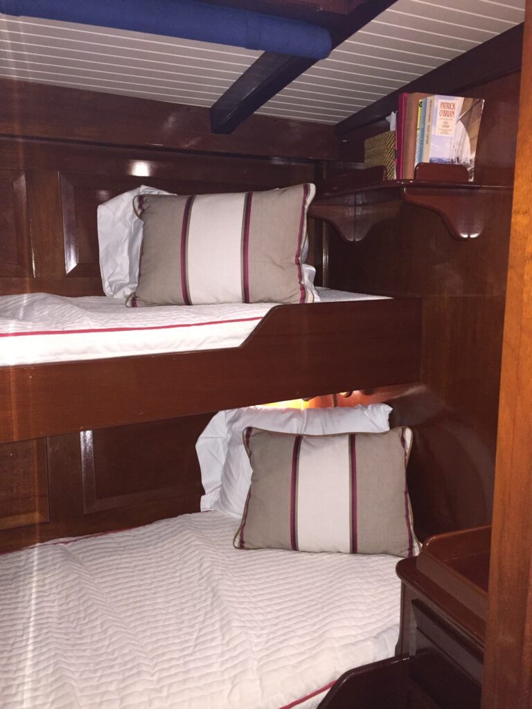 Sail Yacht NORTHERN STAR - Twin Cabin