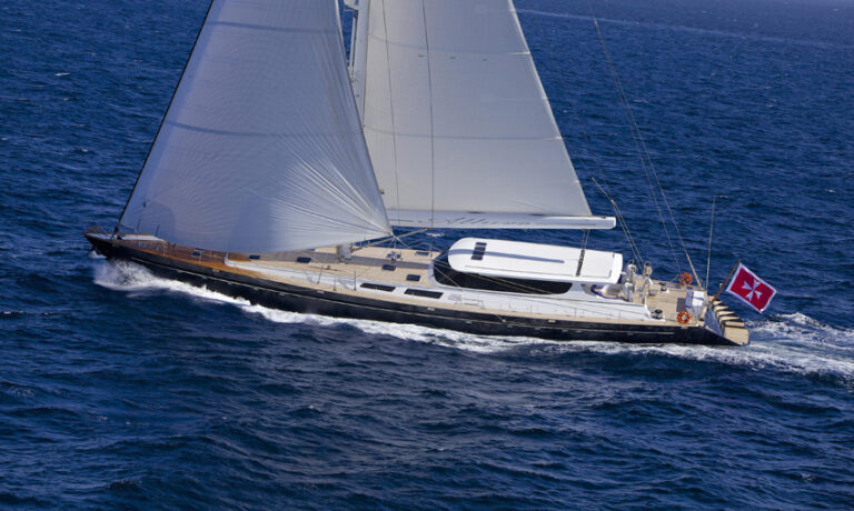 Sail yacht ALLURE -  Main