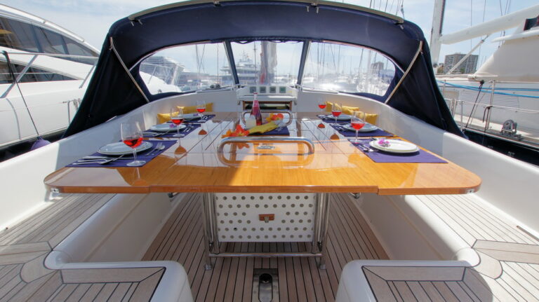 Sail yacht BILLY BUDD - Cockpit