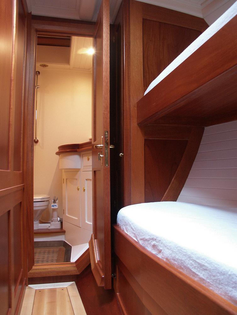 Sail yacht LADY ANN -  Twin Cabin 2