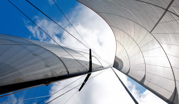 Sailing Catamaran Zenyatta - Mast