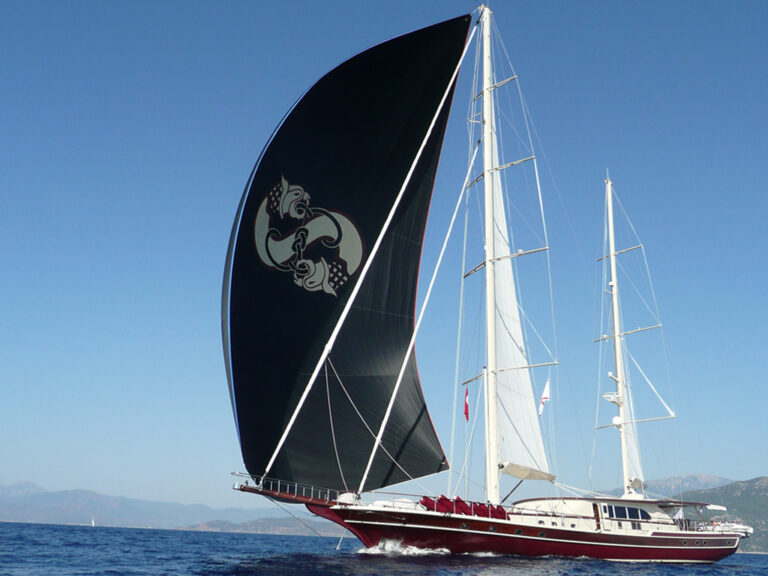 Sailing Yacht DAIMA - At Sail