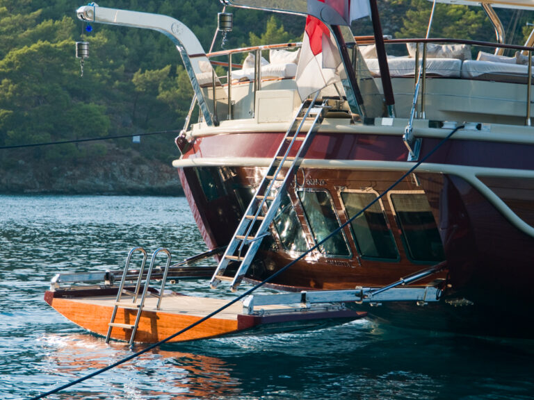 Sailing Yacht DAIMA - Swimming Platform