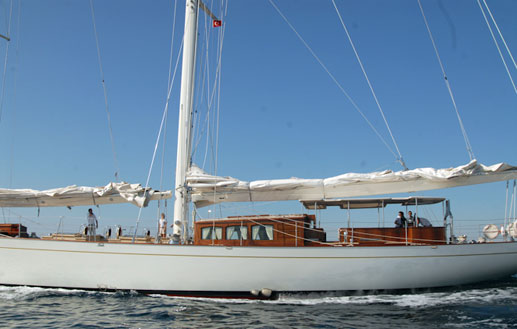 Sailing Yacht Gweilo