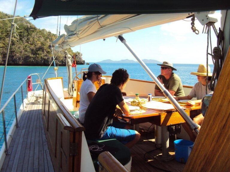 Sailing Yacht TAU - Al fresco Dining