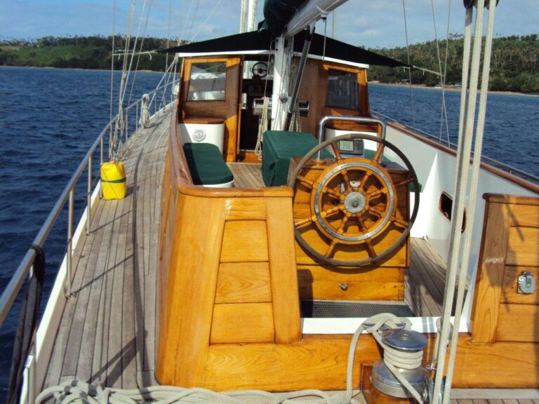 Sailing Yacht TAU - Cockpit