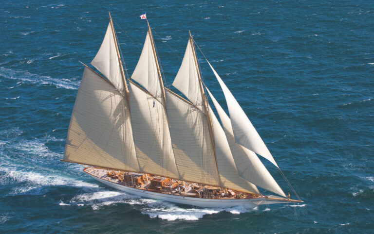 Sailing Shot