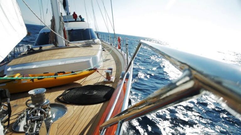 Sailing yacht GLORIOUS - Main